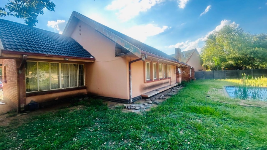 4 Bedroom Property for Sale in Sasolburg Ext 3 Free State